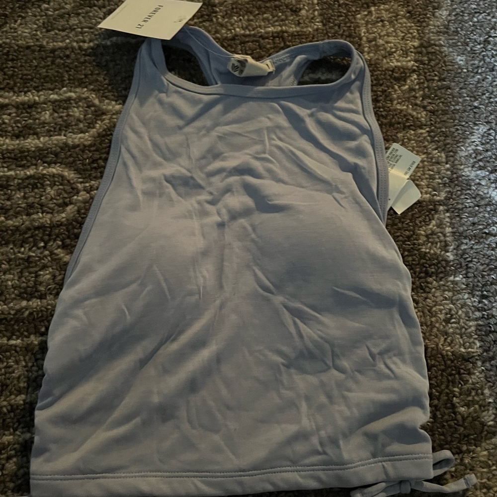 NWT forever 21 crop padded active top! Baby blue, XS